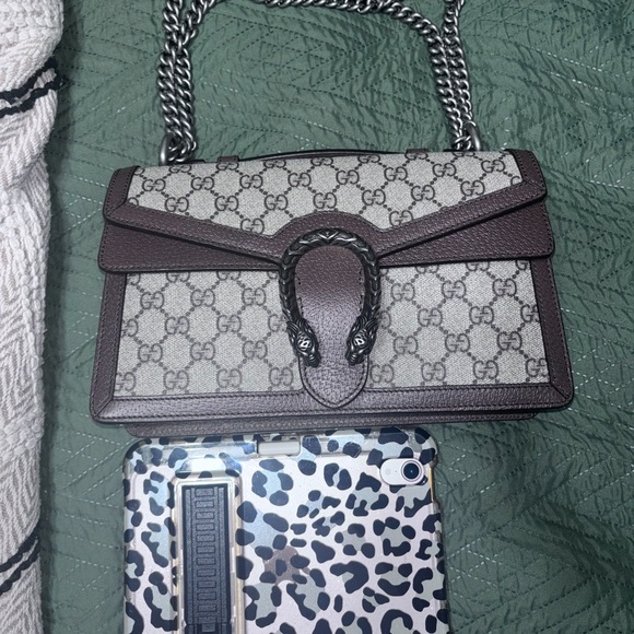 Gucci GG Supreme Dionysus Shoulder Bag - Beige/Brown with Silver Chain - Picture 9 of 11